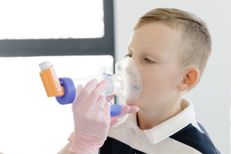 Managing your child’s asthma image