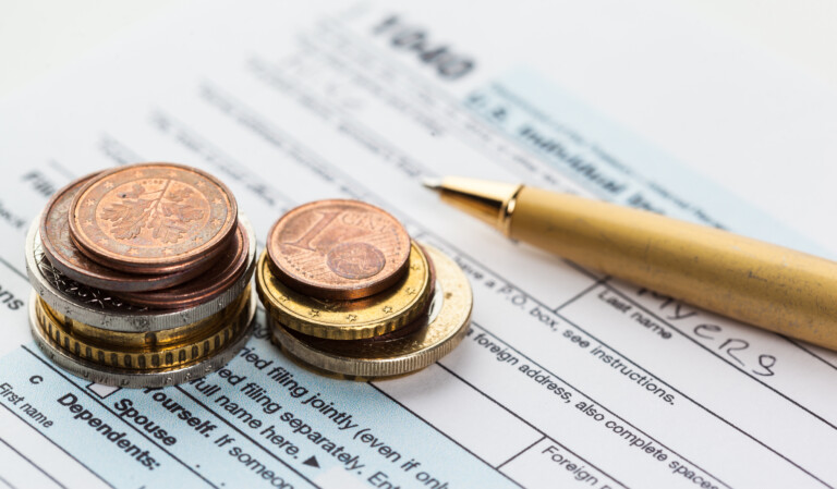 Tax efficient giving image