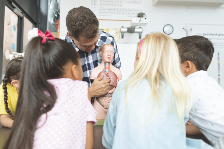 Asthma and school image